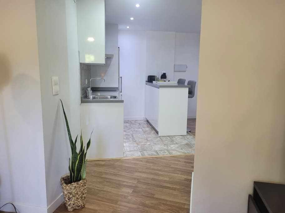 Apartamento Lirio De Agua Granada Centro Διαμέρισμα Εξωτερικό φωτογραφία